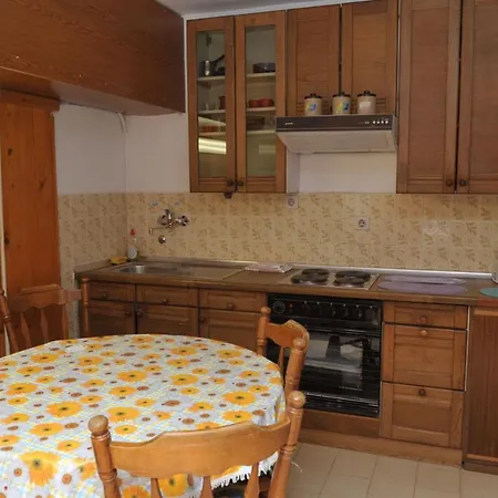 Apartment Valerija *