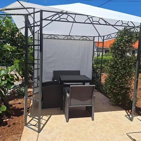 Valerija Appartement Supetar